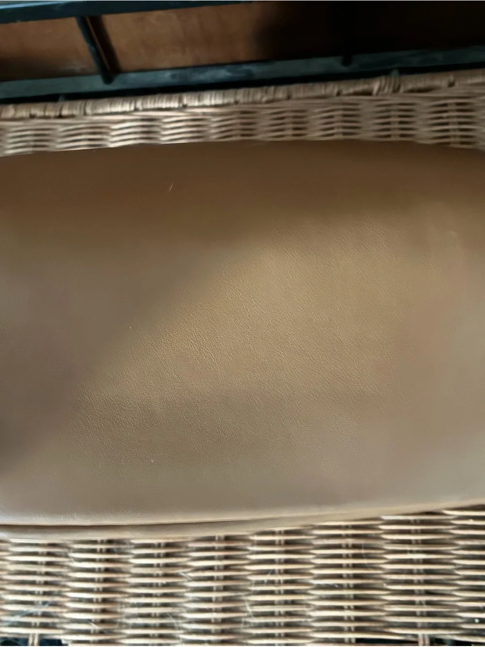 Cloudwings Tan Leatherette Cosmetic Pouch bags with Metallic 'L' Accent